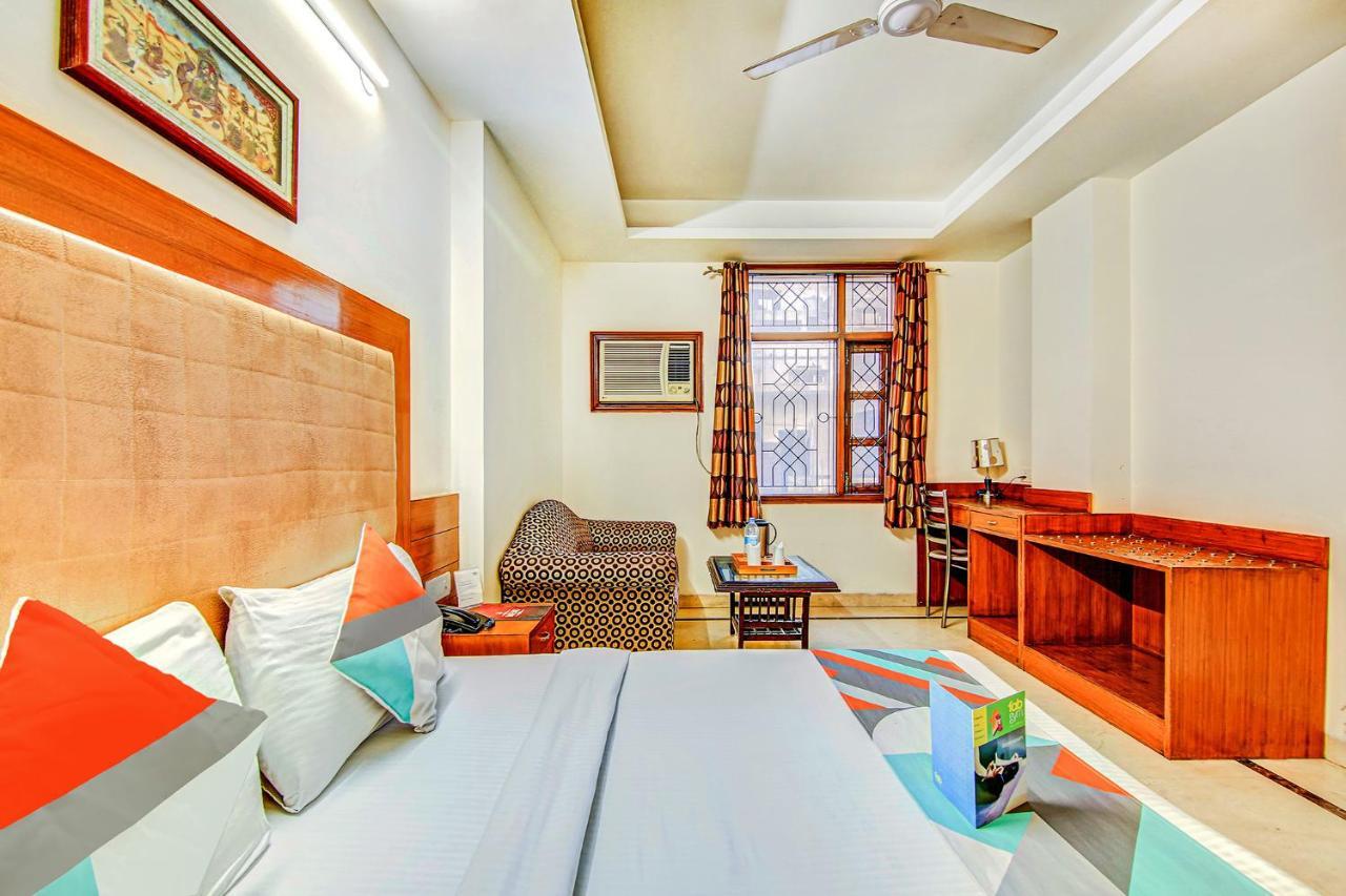 Hotel Apra Deluxe Nowe Delhi Zewnętrze zdjęcie